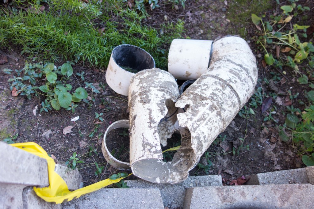 The large Y joint that caused the backup