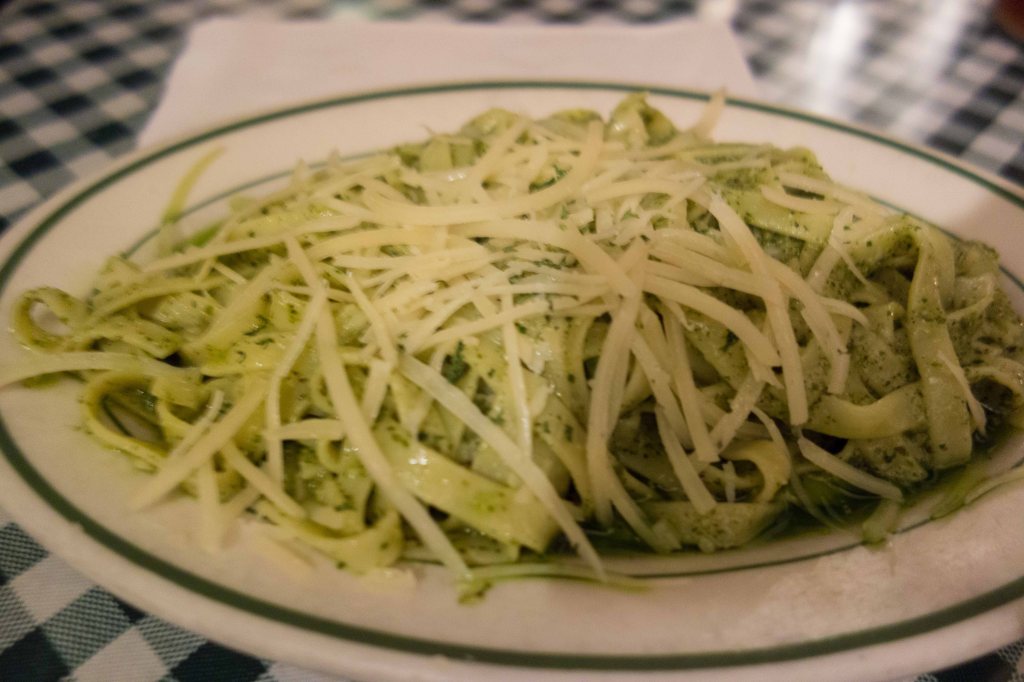 Fettucine al pesto