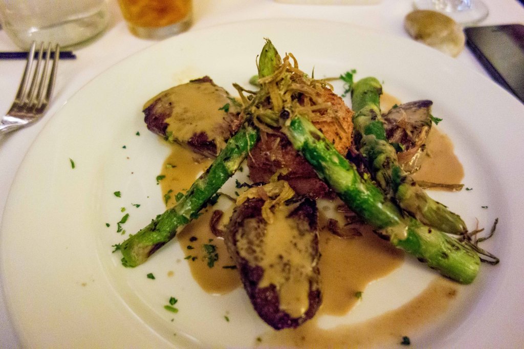 Filet, asparagus, joy.