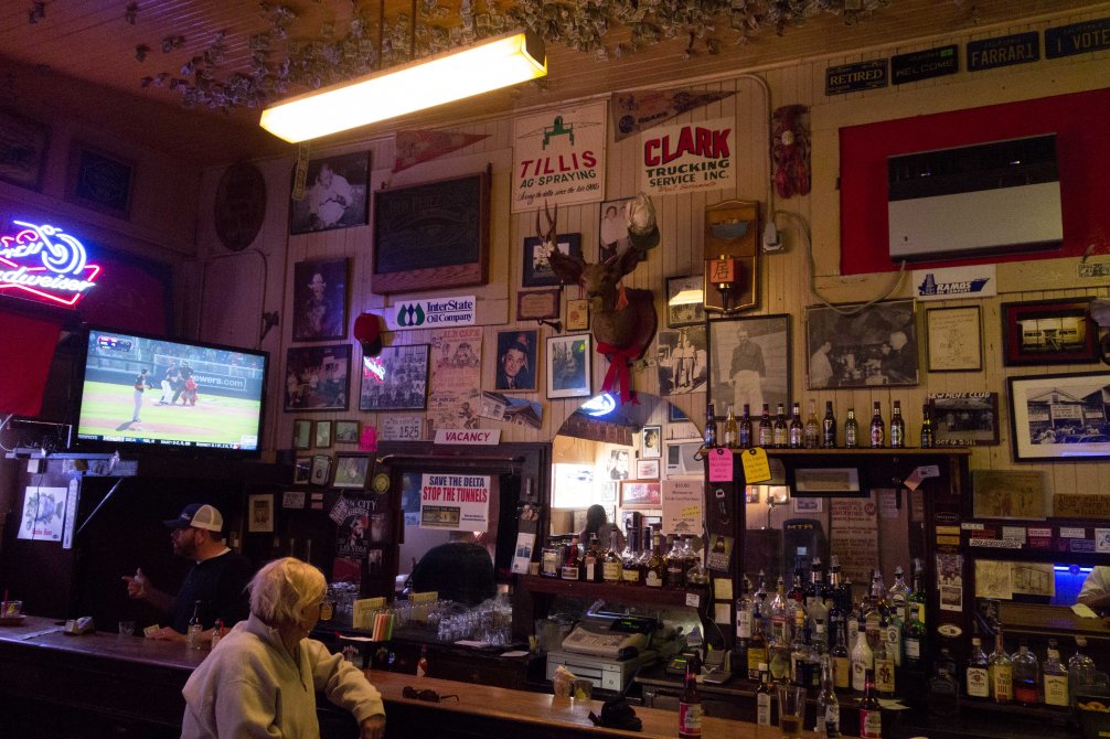 This is what a bar is supposed to look like, I think.