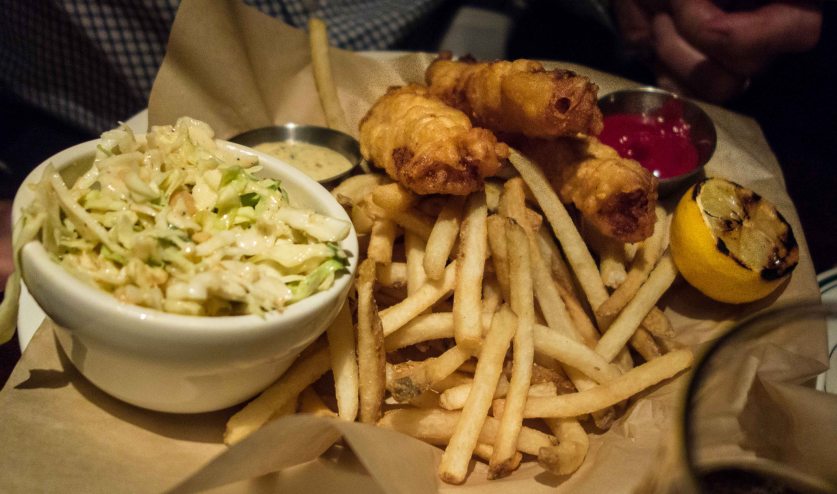 Good fish, good chips, great cole slaw.