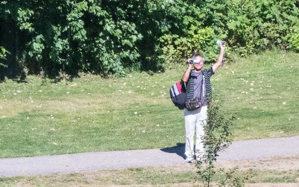People like to wave at the train