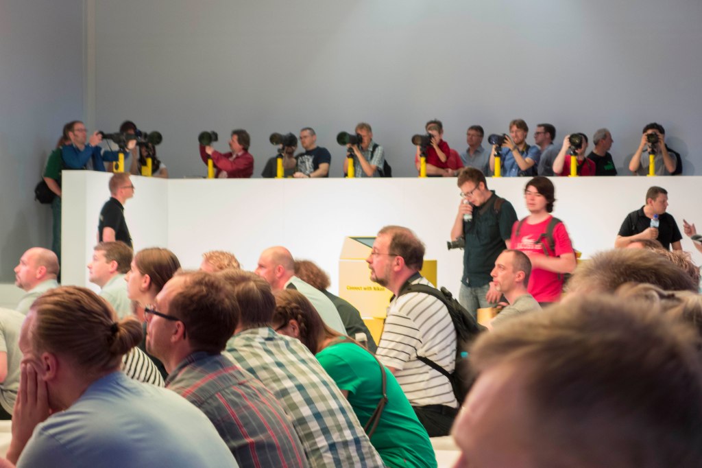 Pretending to be a big time photo pro