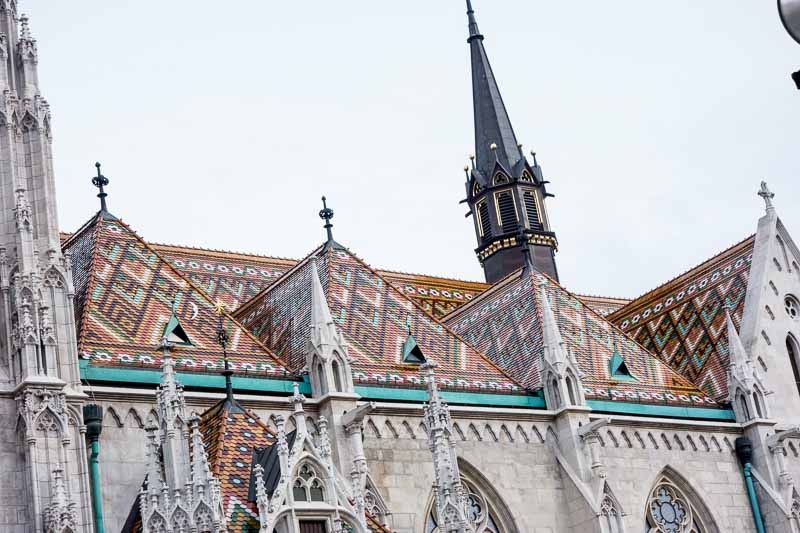 Fascinating roof tile design