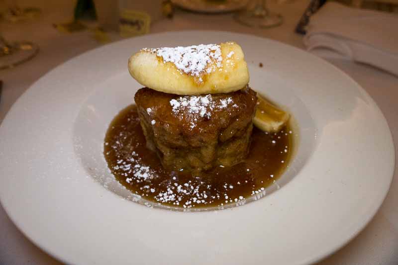 Bread pudding bananas foster a la Dickie Brennan