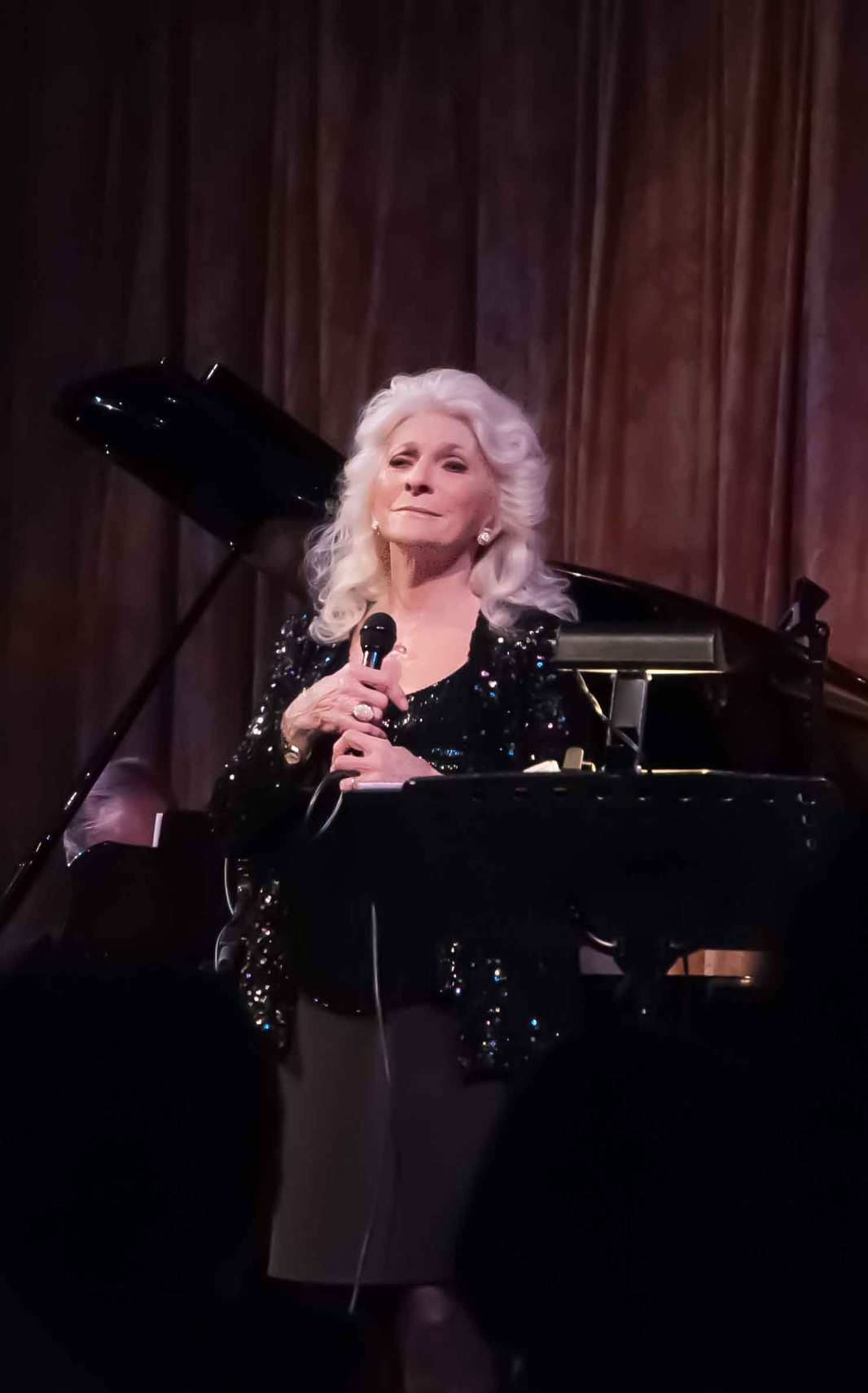 Still gorgeous, Judy Collins in the Venetian Room.